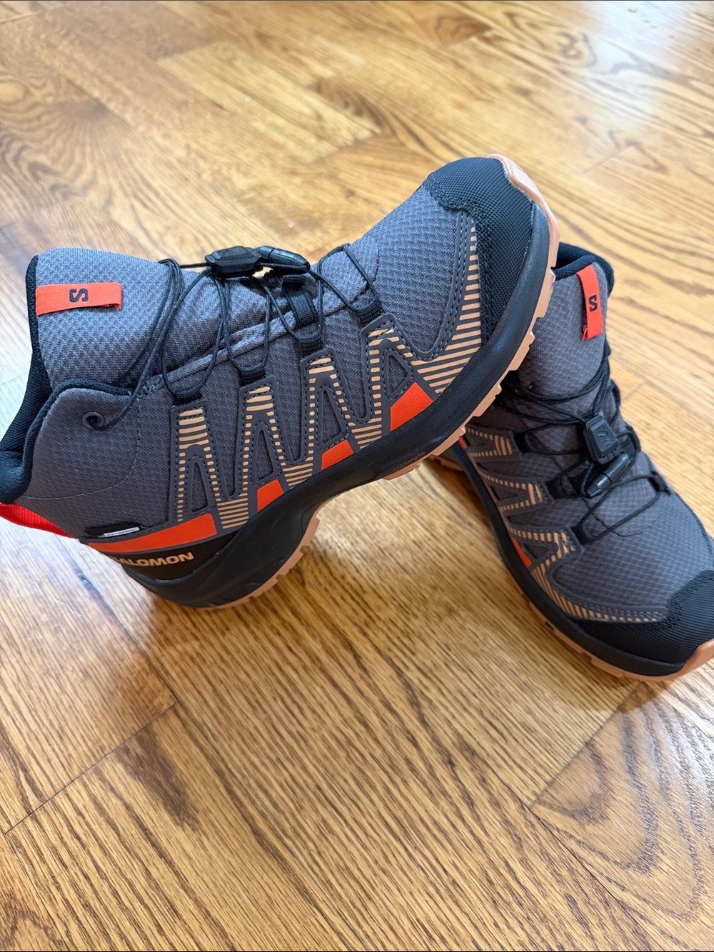 Salomon XA Pro V8 Mid CSWP Junior Hiking Boots. Size 2. New without Tags.